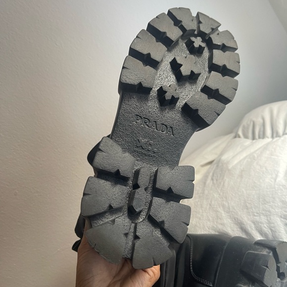 Black Combat Boots with Chunky Sole and Rugged Design - Picture 2 of 4